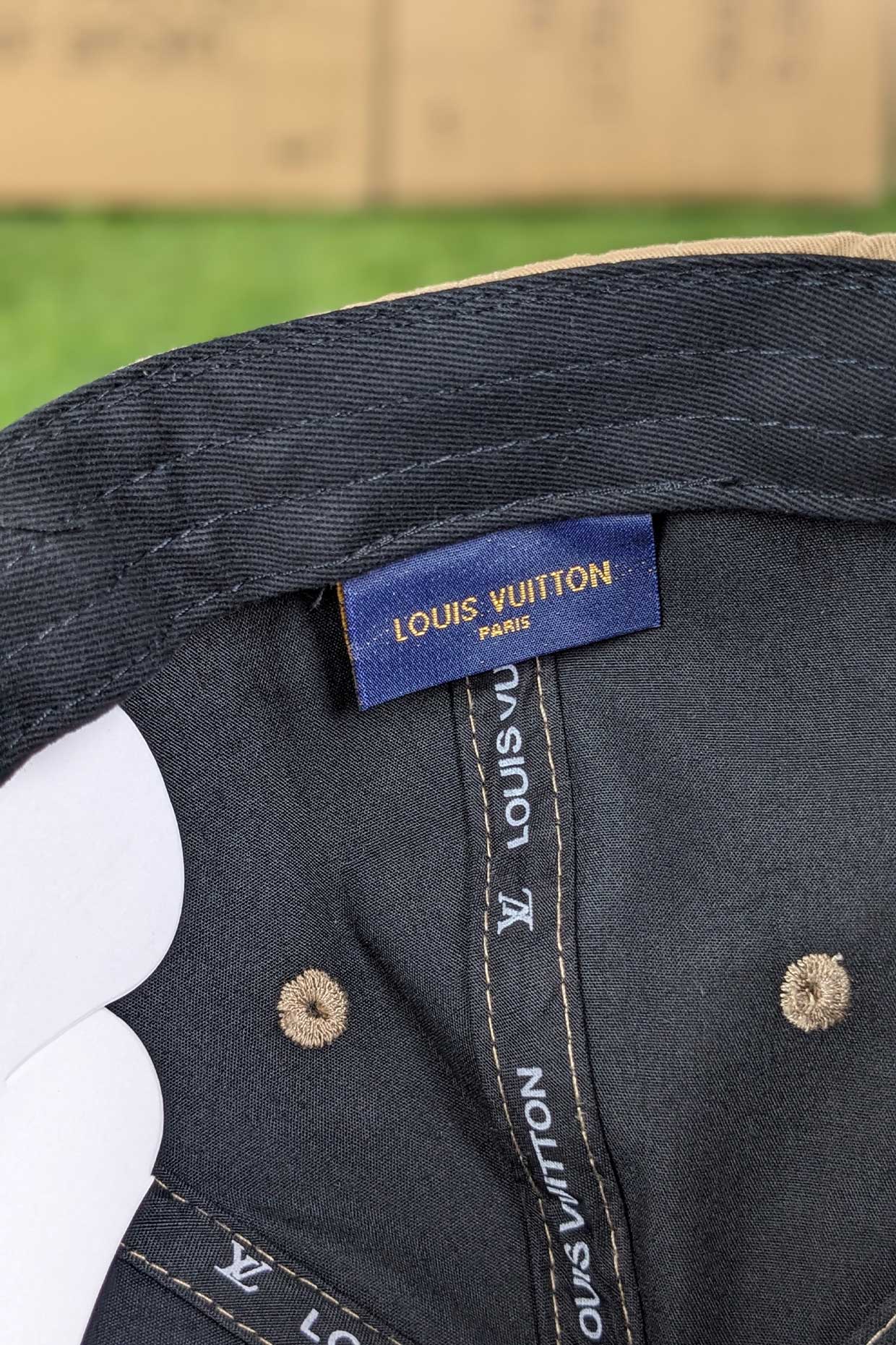 LV LOGO CAP - 0625028 - 999