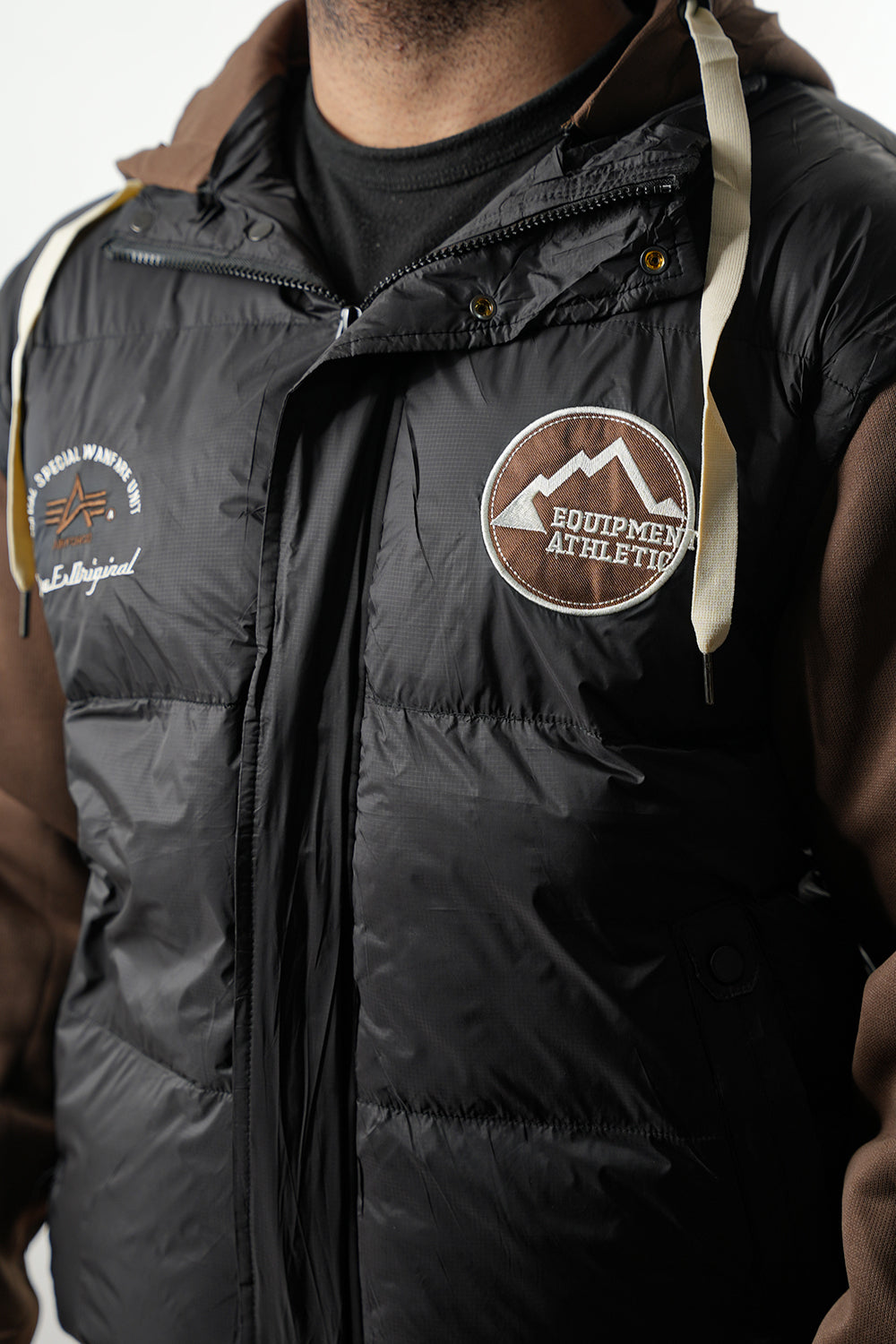 Detachable Sleeves Puffer Jacket - 1124115
