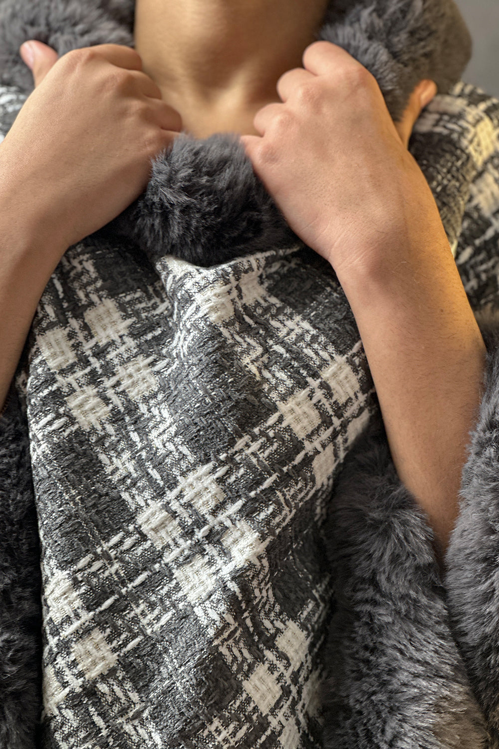 Cape Shawl Patterned Grey Shingle - 3324051