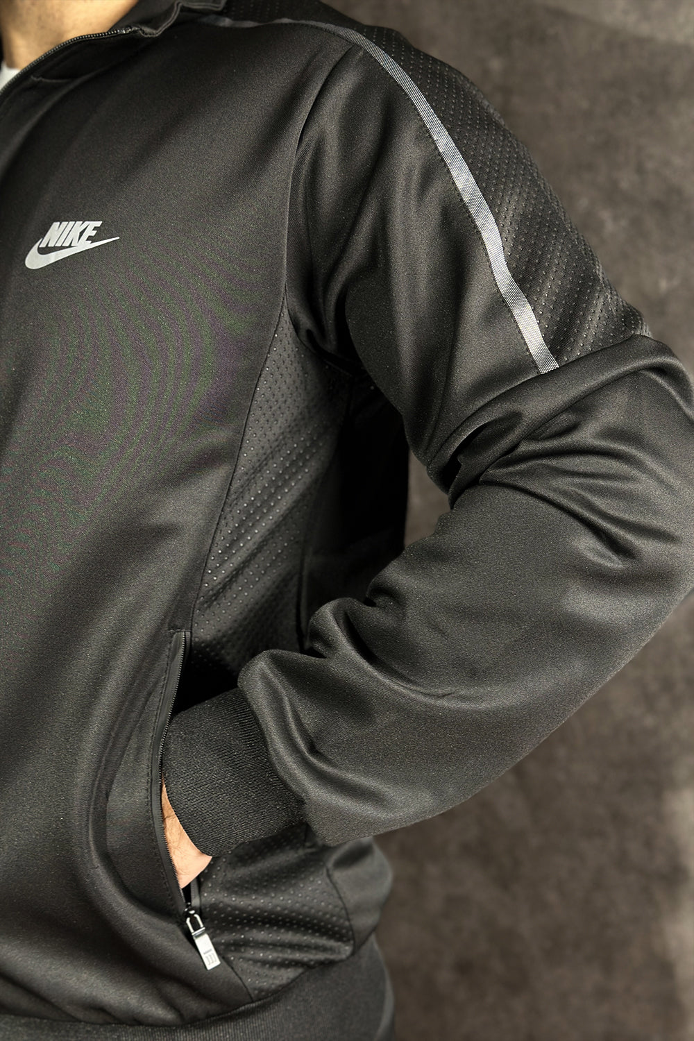 NKE Classic Collar Black DRI-FIT Tracksuit - 4424005